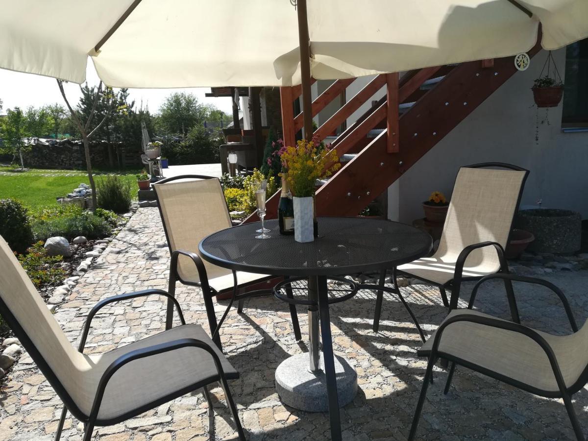 Apartman Life In Nature Jaronice Exterior foto